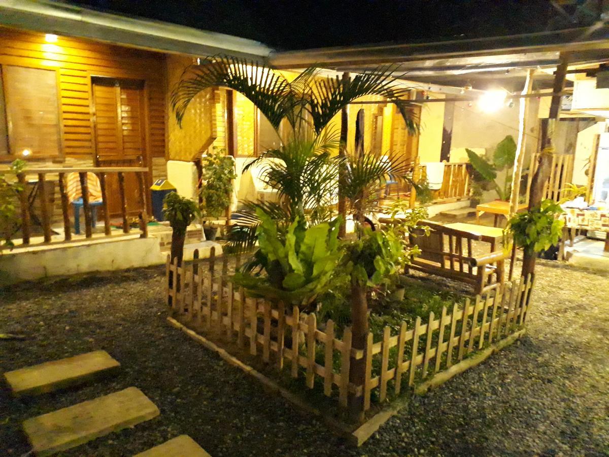Sannie Pension El Nido Esterno foto